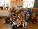 Na�e �kolka se jmenuje Rybi�ka. Je to velmi p�kn� rodinn� �kolka se dv�ma t��dami. T��da mal�ch d�t� - �abi�ky, se seznamuj� se sv�mi kamar�dami a u�� se b�t spolu. T��da v�t��ch d�t� - N�mo�n�ci, zdokonaluj� sv� v�domosti a dovednosti v r�zn�ch �innostech. Na�e motto - ...