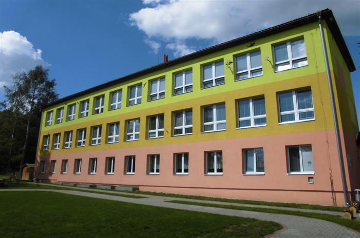 Mate�sk� �kola Z�b�eh, Zahradn� 182/20